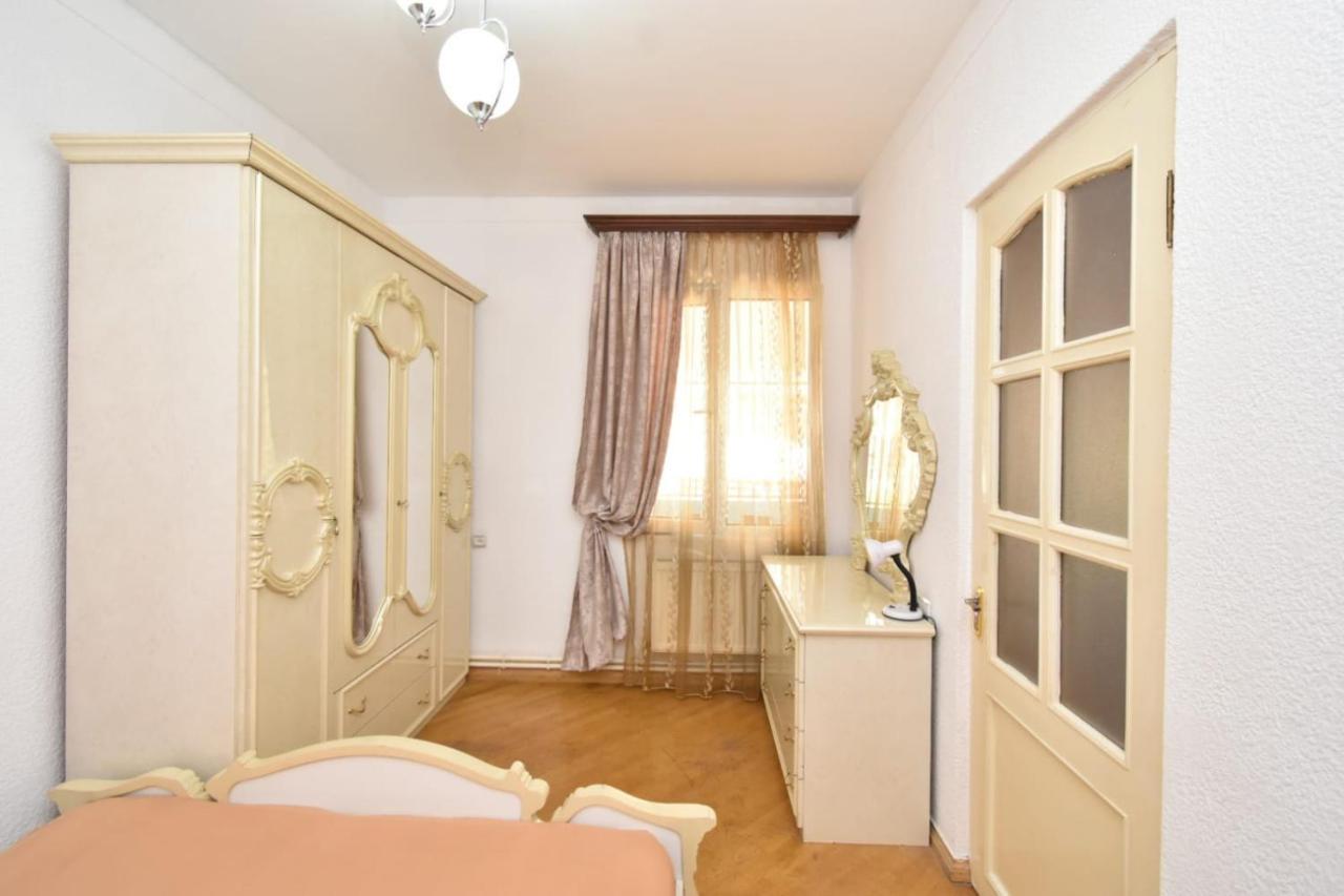 Guesthouses Opera Jereván Kültér fotó