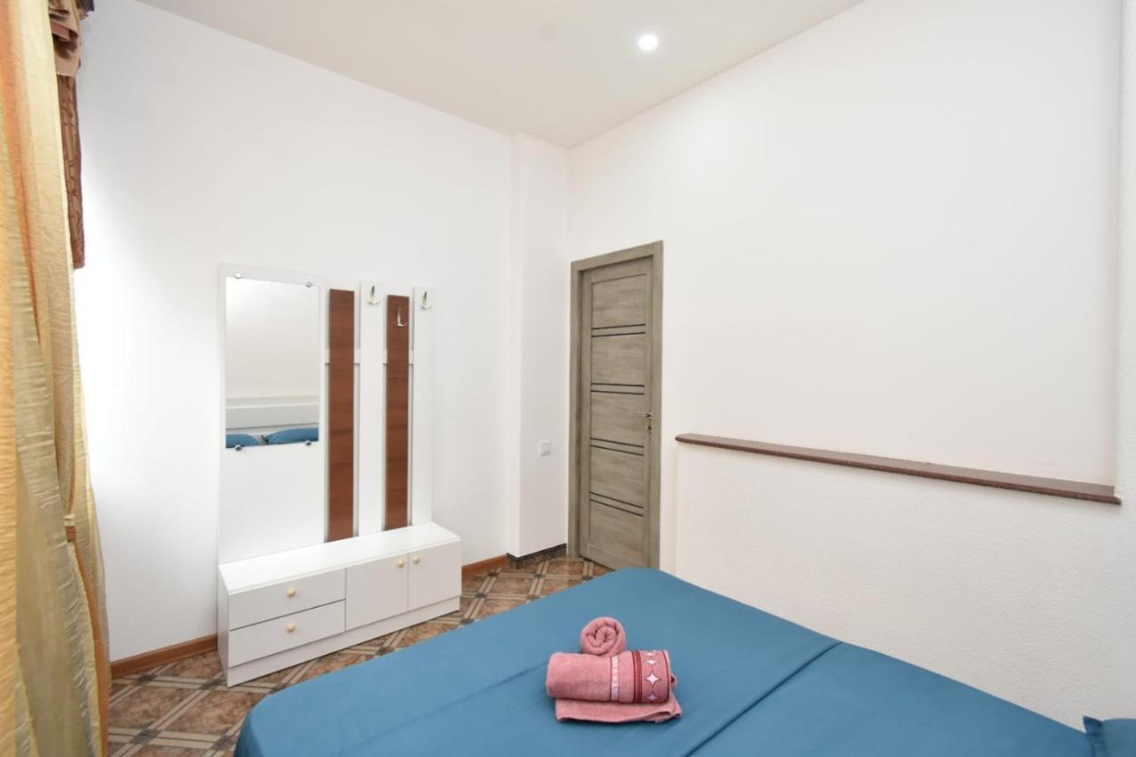 Guesthouses Opera Jereván Kültér fotó